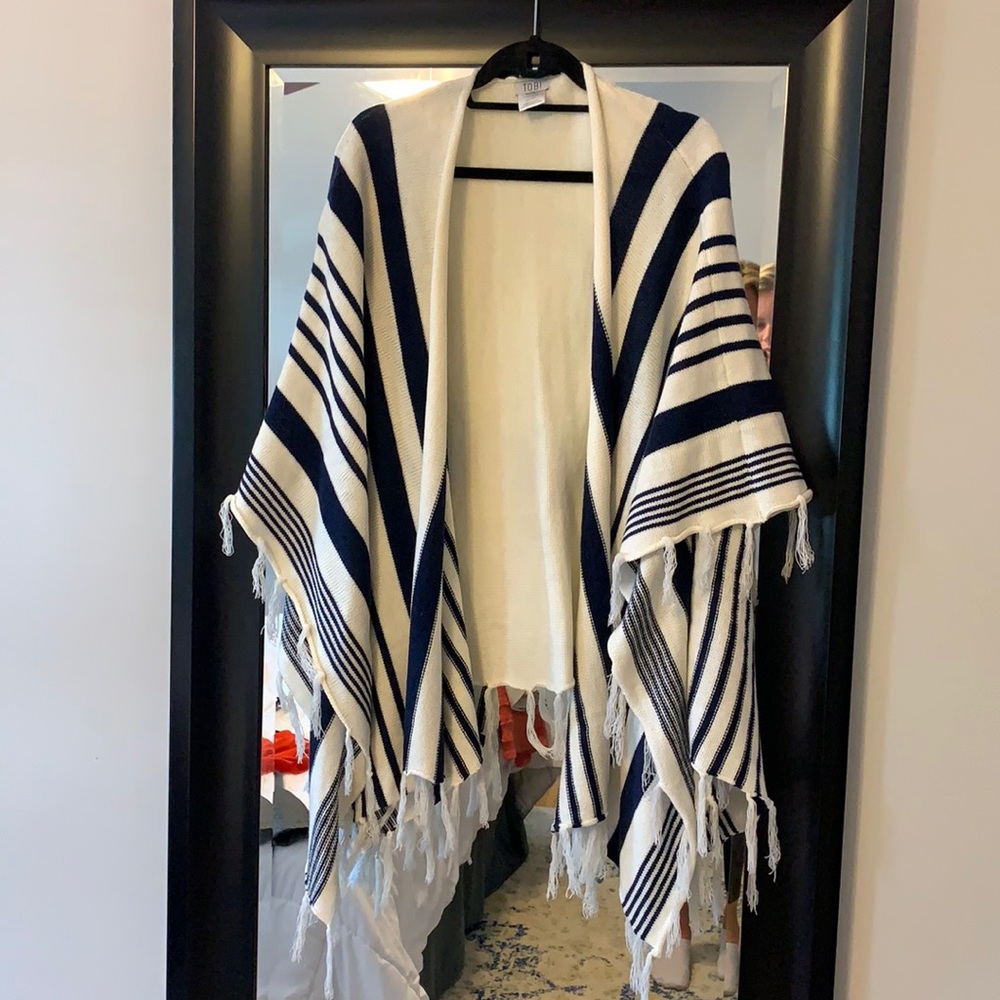 Kimono/shawl style cape